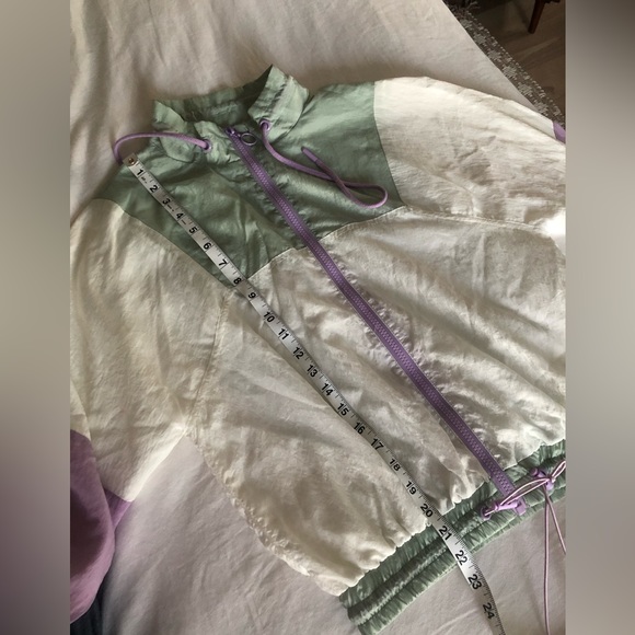 Code x Mode Pastel Retro Windbreaker Jacket - Picture 7 of 10